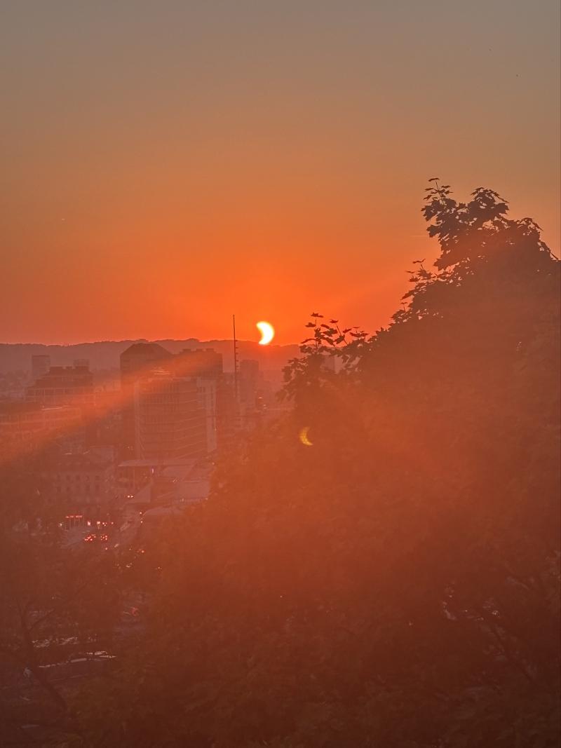 Eclipse photos! (photo 1)